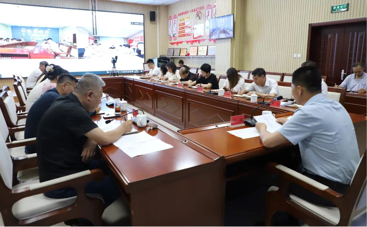 兴安盟信访局举行专题党课：锲而不舍落实中央八项规定精神 谱写信访工作高质量发展新篇章